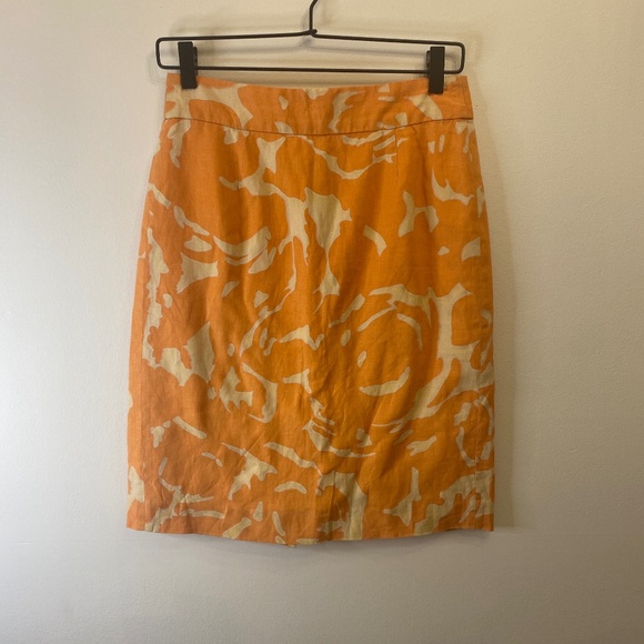 J. Crew Dresses & Skirts - J Crew pencil skirt, fully lined